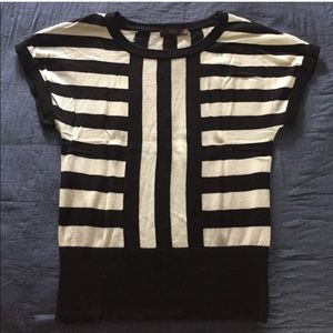 The Limited short sleeve sweater